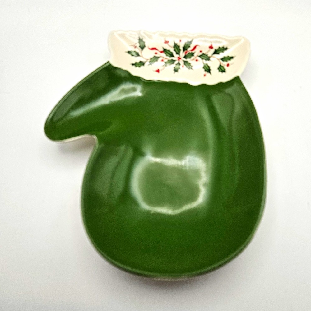 Lenox Holiday Mitten Dish Ceramic Green/White Holly Pattern Candy Cookies